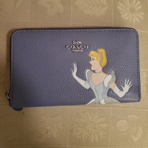 Coach X NWT Cinderella Rare Wallet Sold Out!
